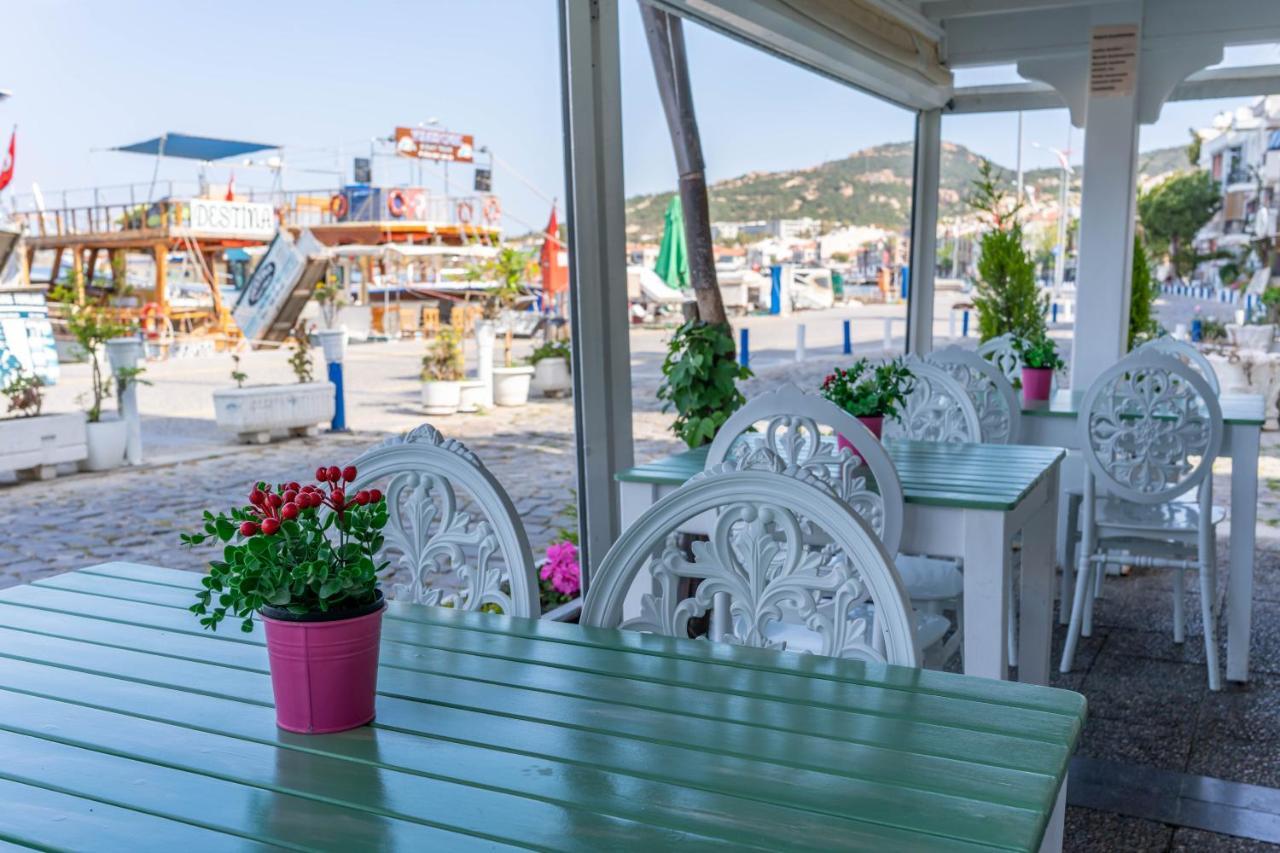Hotel Karacam Foca Exteriér fotografie